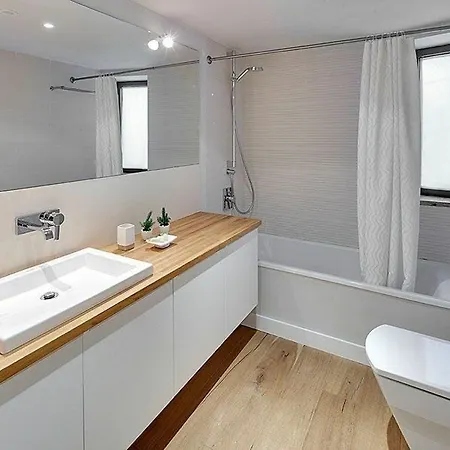 Apartment Val 3 By Feelfree